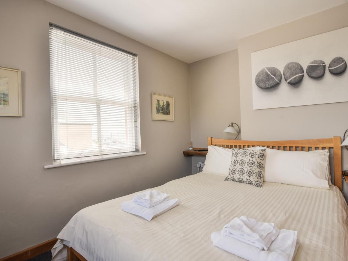 Apartamento The Lookout Lyme Regis Exterior foto