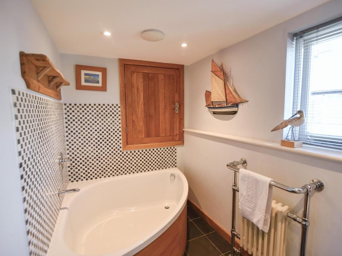 Apartamento The Lookout Lyme Regis Exterior foto